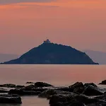 Castello Bellariva Apartman Cavo