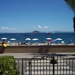 Castello Bellariva Apartman Cavo